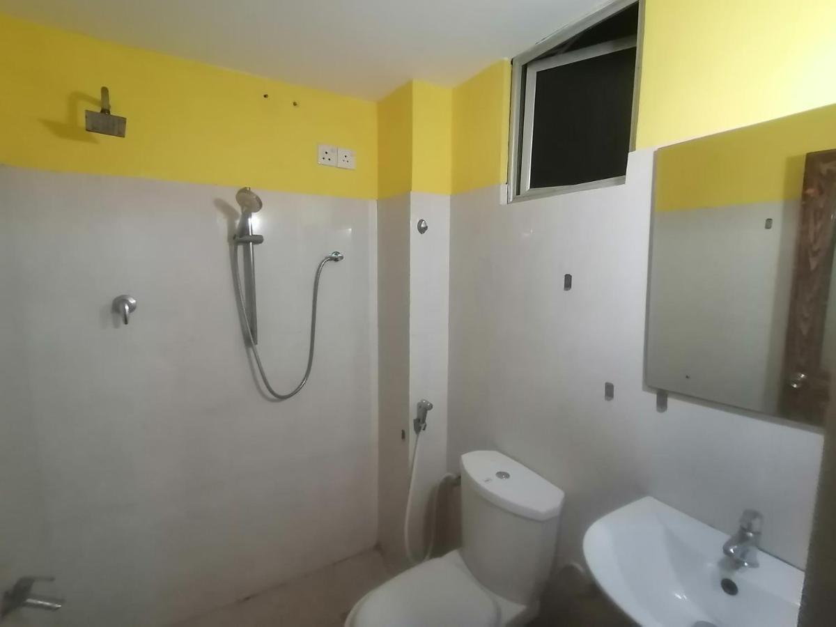 Ambula Food Court Hotel Anuradhapura Kültér fotó